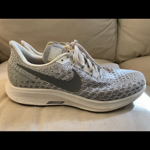 Nike Women’s Air Zoom Pegasus - Picture 7 of 11